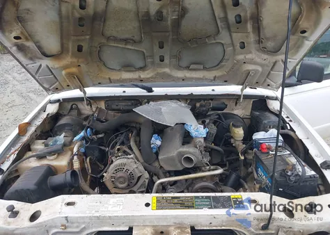 2004 Ford Ranger Edge/Tremor/Xl/Xlt from USA, damaged, VIN 1FTYR14UX4PA81176